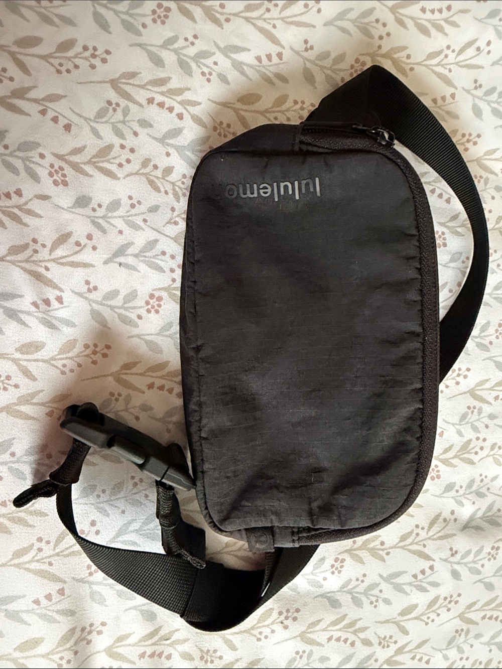 Black Women’S Crossbody Sling Bag - Lululemon